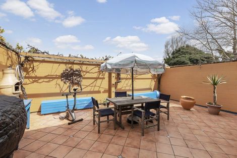 Photo of property in 20 Wai-iti Crescent, Woburn, Lower Hutt, 5010