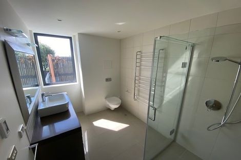 Photo of property in 5/308 Oriental Parade, Oriental Bay, Wellington, 6011