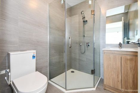 Photo of property in 65a Tawhiti Road, Pukekohe, 2120
