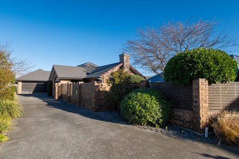 Photo of property in 17 Evergreen Place, Parklands, Christchurch, 8083