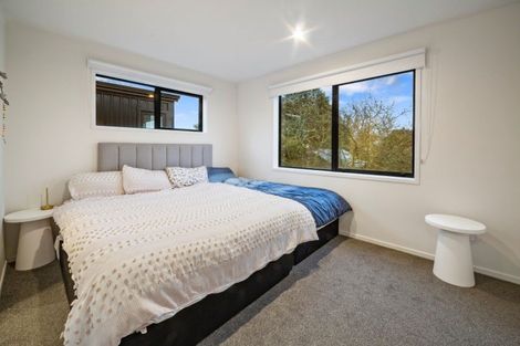 Photo of property in 76 Jacks Landing Drive, Hamilton Lake, Hamilton, 3204