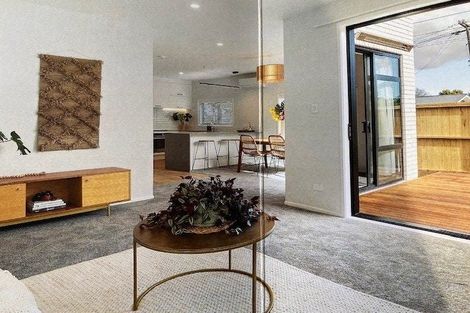 Photo of property in 16a Maxine Place, Saint Heliers, Auckland, 1071