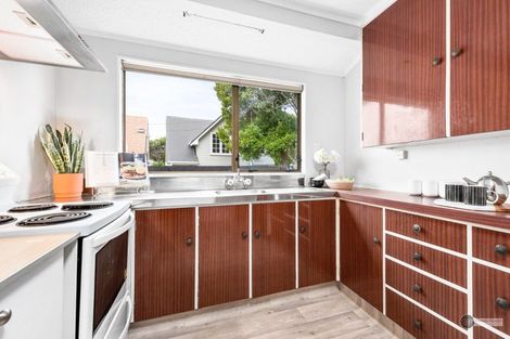 Photo of property in 19a Totara Crescent, Woburn, Lower Hutt, 5010