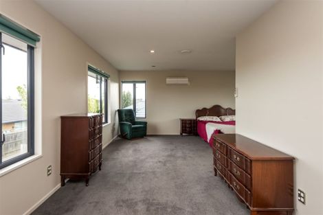Photo of property in 8 Cunneen Place, Aidanfield, Christchurch, 8025