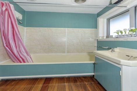 Photo of property in 14 Suva Street, Upper Riccarton, Christchurch, 8041