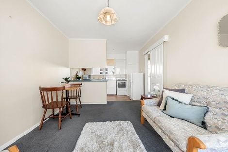 Photo of property in 8/238 Muritai Road, Eastbourne, Lower Hutt, 5013