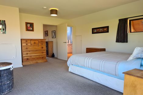Photo of property in 1 Sams Place, Lake Tekapo, 7999