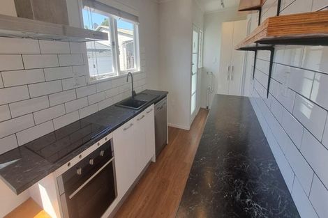 Photo of property in 2/15 Tasman Drive, Opaheke, Papakura, 2113