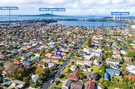 Photo of property in 2/17 Quebec Road, Milford, Auckland, 0620