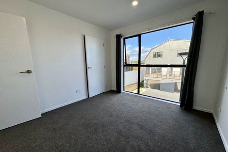 Photo of property in 8 Raupeti Lane, Henderson, Auckland, 0612
