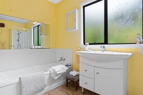 Photo of property in Kaiwaka-mangawhai Road, Mangawhai, 0573