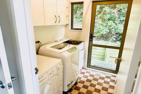 Photo of property in 74 Lonsdale Street, Belleknowes, Dunedin, 9011