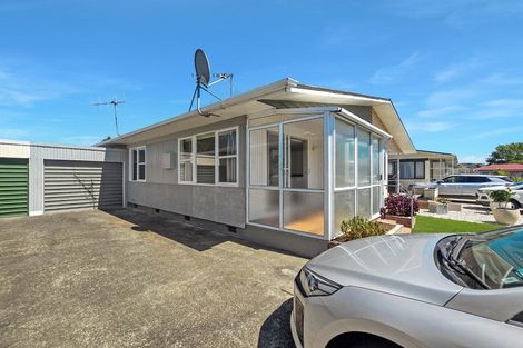 Photo of property in 4/90 Gloucester Street, Greenmeadows, Napier, 4112