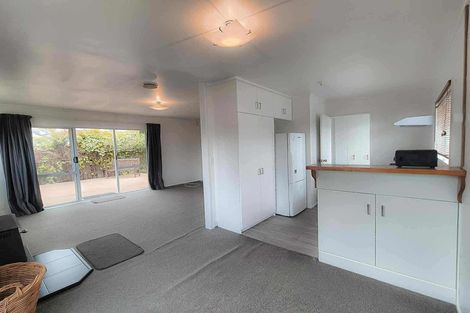 Photo of property in 1 Logan Street, Fairy Springs, Rotorua, 3015