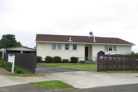 Photo of property in 13 Sperry Place, Mangere, Auckland, 2022
