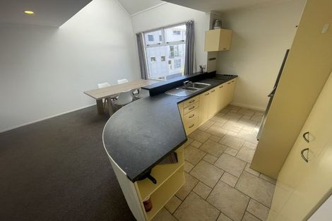 Photo of property in Fernhill Flats, 5/324 The Terrace, Te Aro, Wellington, 6011