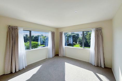Photo of property in 102a Hillside Road, Papatoetoe, Auckland, 2025