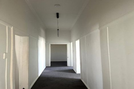 Photo of property in 100 Broadway, Carterton, 5713