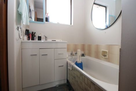 Photo of property in 90 Dunbeath Crescent, Kew, Invercargill, 9812