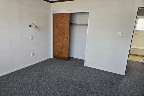 Photo of property in 1 Douglas Street, West End, Palmerston North, 4412