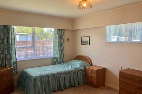 Photo of property in 16a Hornsby Street, Carterton, 5713