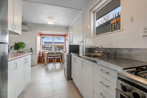 Photo of property in 71b Red Beach Road, Red Beach, 0932