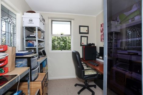 Photo of property in 38 Grey Street, Marton, 4710