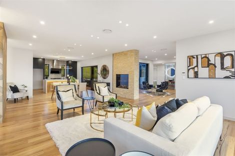 Photo of property in 118 Lisle Farm Drive, Pukekohe, 2120