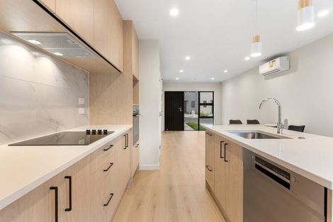Photo of property in 7 Awhi Lane, Massey, 0614