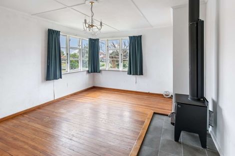 Photo of property in 81 Swiss Avenue, Gonville, Whanganui, 4501