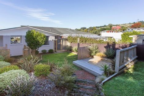 Photo of property in 2/54 Belleview Terrace, Mount Pleasant, Christchurch, 8081