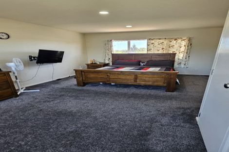 Photo of property in 42a Denbigh Avenue, Mount Roskill, Auckland, 1041