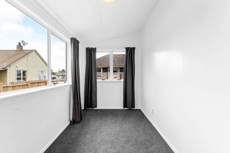 Photo of property in 53a Paul Crescent, Fairfield, Hamilton, 3214