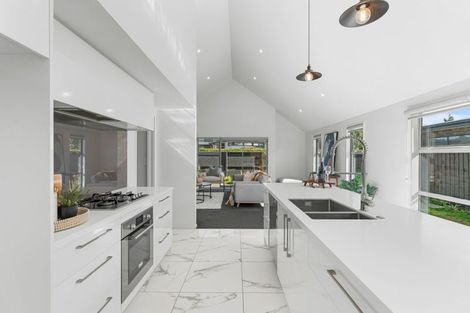 Photo of property in 5 Warhorse Gate, Halswell, Christchurch, 8025