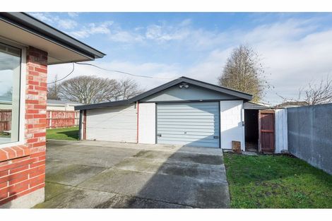 Photo of property in 410 Breezes Road, Aranui, Christchurch, 8061