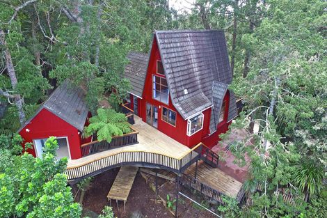 Photo of property in 336 Huia Road, Titirangi, Auckland, 0604