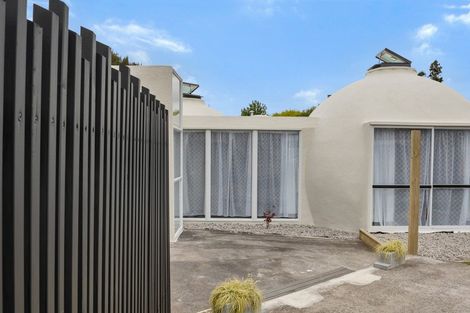Photo of property in 17 Chartwell Drive, Eltham, 4322