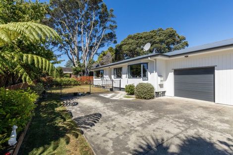 Photo of property in 2/14 Omata Road, Westown, New Plymouth, 4310