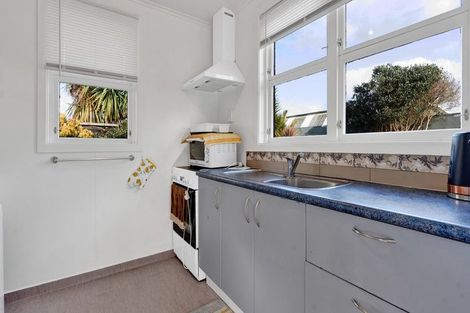 Photo of property in 10a Vogel Street, Fitzroy, New Plymouth, 4312