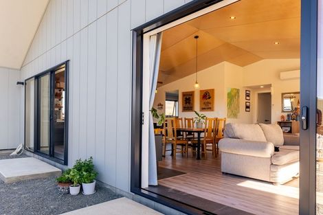 Photo of property in 1 Tussock Crescent, Twizel, 7901