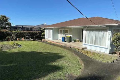 Photo of property in 21 Monarch Avenue, Hillcrest, Auckland, 0627