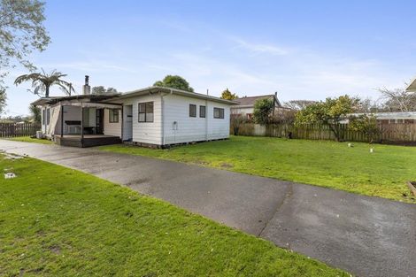 Photo of property in 62 Carthew Street, Okato, 4335