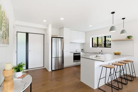 Photo of property in 11/104 Maupuia Road, Maupuia, Wellington, 6022