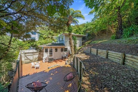 Photo of property in 32 Voltaire Street, Karori, Wellington, 6012