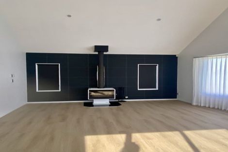 Photo of property in 2 Coleraine Drive, Rototuna, Hamilton, 3210