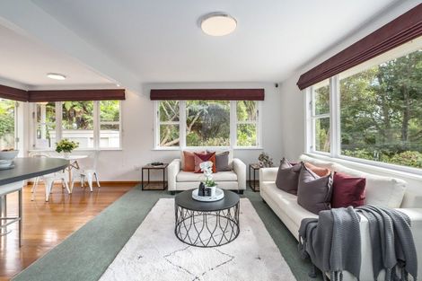 Photo of property in 40 Jocelyn Crescent, Pinehaven, Upper Hutt, 5019