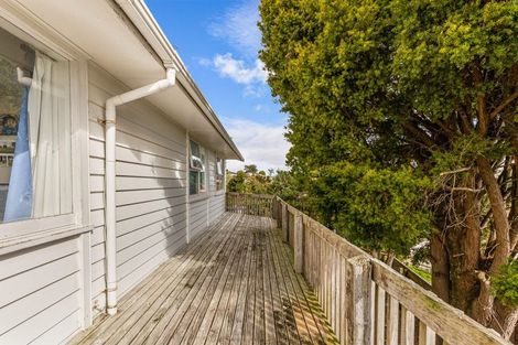 Photo of property in 18 Lilburn Crescent, Massey, Auckland, 0614