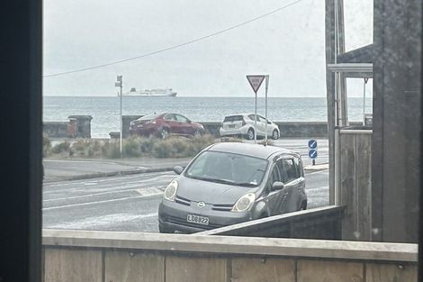 Photo of property in 4/110 Freyberg Street, Lyall Bay, Wellington, 6022