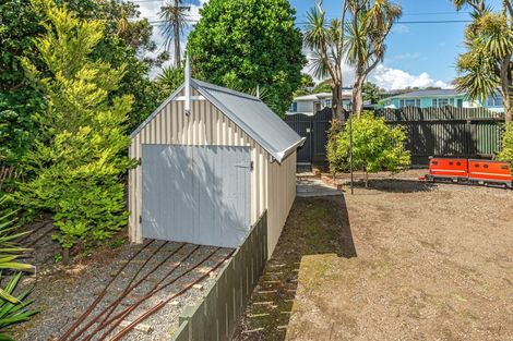Photo of property in 133 Cornfoot Street, Castlecliff, Wanganui, 4501