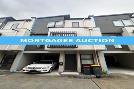 Photo of property in 20 Mina Way, Browns Bay, Auckland, 0630